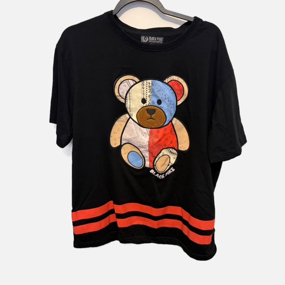 Black Pike textured teddy bear tshirt